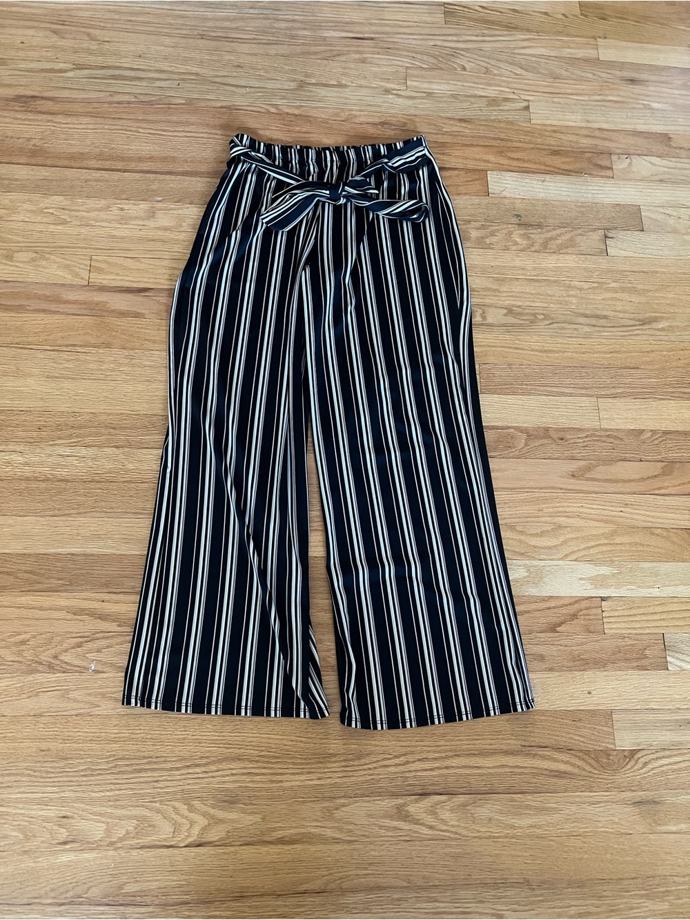 Women's Striped Wide Leg Pants with Tie Waist